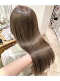 ニュアンスカラーオリーブベージュくすみベージュ艶感カラー