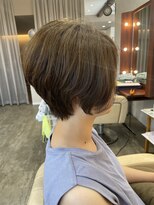 アーキヘアーカリス(archi hair charis)&nbsp;オリーブ×前下がりショート