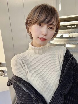 アイドットプラスサッポロ 札幌(i.+SAPPORO) シルキーベージュ斜めバング丸みショート