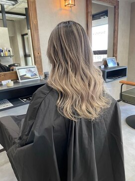 サニー 渋谷(SUNNY) 美髪/ホワイトグレージュ/ネビージュ[渋谷/渋谷駅]