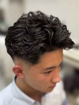 ゴウトゥデイ 渋谷MODI店(GO TODAY) “外国人風”ラルフカール