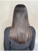 さり気なさがポイント◎インナーカラー×美髪うるつやロング♪