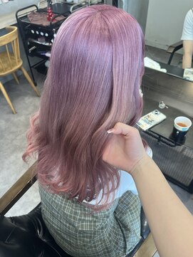 エイト 池袋店(EIGHT ikebukuro) 大人気!ピンクカラー