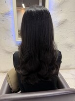 シエン 本店(CIEN) CIEN 杉本希 黒髪ウェーブヘアー