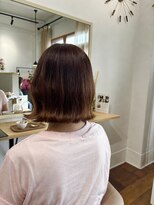 ハクア(HAKUA) 切りっぱなしボブ×薄めピンクブラウン