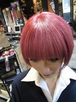 ミミック (mimic) ピンクショートヘアスタイル