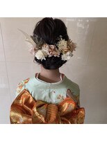 キッカ(kicca)&nbsp;【kicca】ドライフラワー×振袖ヘア