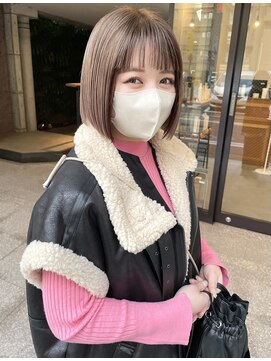 リタ(LITA) 【LITA】前髪あり　ショート　ハイライトカラー◇奥村