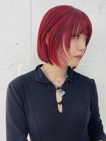 クク(QUQU)&nbsp;レッドレイヤーボブ　シャギーボブ　赤髪　ボブ　ミディアム