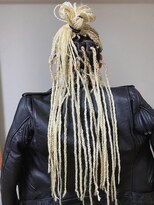 ココ 原宿(KOKO)&nbsp;ブレイズ　特殊系　エクステブレイズ　HYDE風　ヘアセット