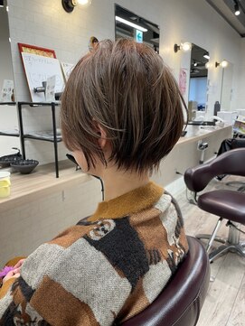 シャンプーボーイ 佐賀(SHAMPOO BOY) 大人ショートボブ×丸みショート×ミニボブ  20代30代40代