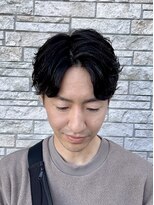 リット(lit.)&nbsp;フェザーパーマ　ツーブロック　20代30代