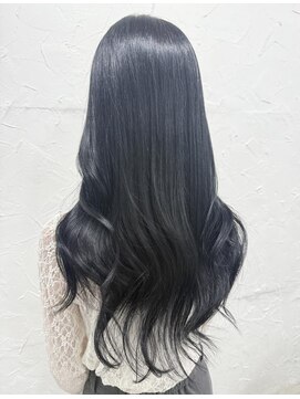 プライズ 表参道原宿店(prize) 透明感ブルーブラックカラー