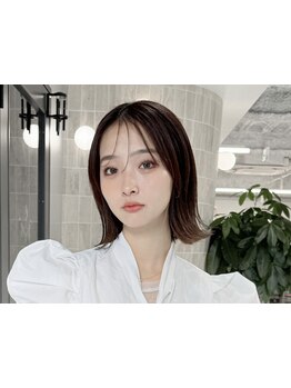 似合うを追求したショートスタイルで大人可愛く！色っぽく女性らしい、こなれ感ボブ orショートに決まり♪