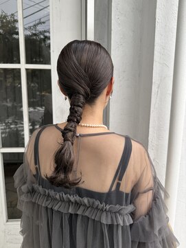 ブル(blu) タイトな編み下ろし