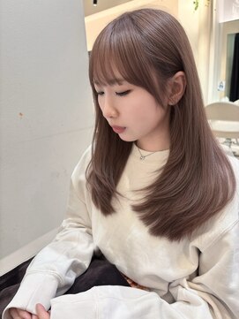 顔周りロングレイヤー