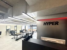 ハイパー ヨコハマ(HYPER yokohama)の雰囲気（フロント［横浜/メンズ/メンズパーマ/眉毛/メンズカット/men's］）