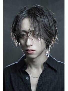 シン(syn) スパイラルヘア