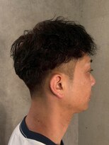 ノーエン(noen) スパイラルパーマ メンズカット メンズパーマ 韓国眉毛 眉カット