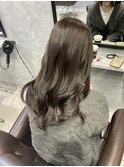 グレージュカラー