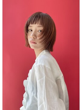 シーレム 元町三宮(SILEM) オレンジブラウン レイヤーボブ