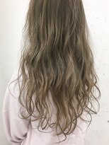 ブルーフェーセス 表参道(blue faces) 『bluefaces』ミルキーベージュ&ウエービーロングヘア