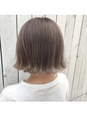 切りっぱなしボブ【グレーベージュ】