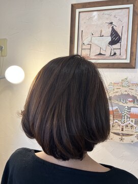エムツー(M2) 髪質改善ボブ