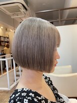 スタジオフォーエイチ(STUDIO 4H)&nbsp;ミニボブ/ミルクティーベージュ/グレージュ/ブリーチ