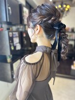 イグルー(igloo)&nbsp;ミディアムヘアのタマネギポニー