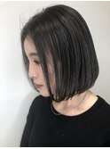 前下がりボブ×ダークグレージュ
