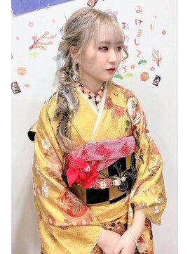 ヘアークラフト アンジュ(Hair craft ange) ルーズな編みおろしスタイル