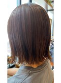 切りっぱなしボブツヤツヤ朝のお手入れ外ハネオイルアッシュ札幌