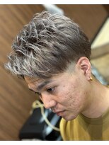 レイズ(Raise)&nbsp;ツーブロ　ダブルカラー