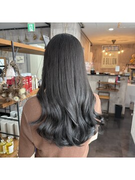 トゥーミー(to mee) ブルーブラック♪