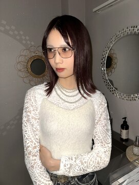 チャプター 問屋町(chapter) ブリーチなしダブルカラーワインレッドミディアムレイヤーカット