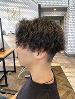 ステレオ ヘアデザイン 安城店(STEREO HAIR DESIGN)&nbsp;センターパート×ツイスパ［9月］