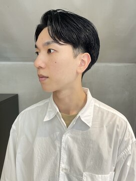 スヴニール(souvenir) フェザーパーマ　メンズパーマ　メンズカット