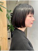 Lomalia青山 暗めカラーボブ白髪ぼかし
