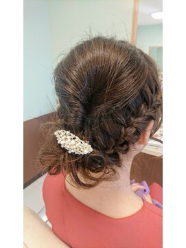 スクラッシュ(SCQRASH) 揺る編み込みシニオン