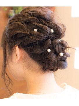 ハーモニー(Harmony) パーティお呼ばれ★アップアレンジ