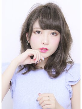 チッポラ 大人女性のくびれたミディアム