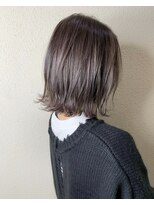 エレン バイ アルティナ(Ellen by artina)&nbsp;ラベンダーアッシュ×外ハネボブ【Ellen新宿】