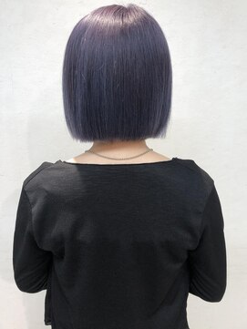 リア(Lia by KENJE) Lia　淡いカラーもお任せください♪