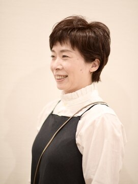 えがお美容室 【えがお美容室】50代60代に人気◎スッキリアシメショート