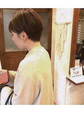 ラレイ(Lalei) ＊シンプルくびれショート 辻幸奈 表参道