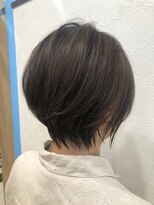 ライナス(Linus) ショートボブ