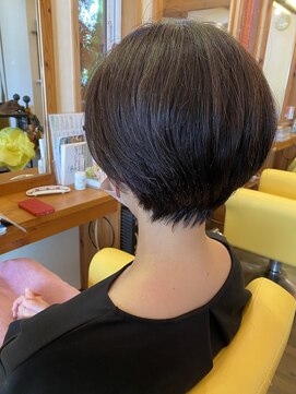 レイジンラブアース(麗人Love Earth) 大人丸みショート