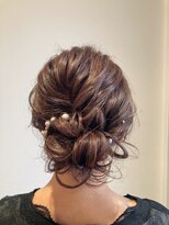 キー(KEY)&nbsp;お団子ヘアセット