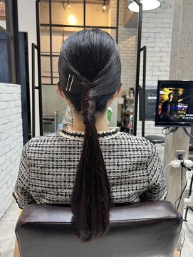 フェリア 渋谷(Feria) 【Feria】 ローポニーアレンジ  福田沙也加